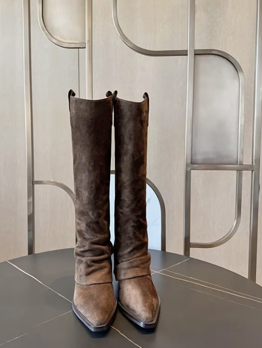 Trending Women's Tall Boots, Match Dresses in Summer; Brown Knee-high Rider Boot - Picture 11 of 16